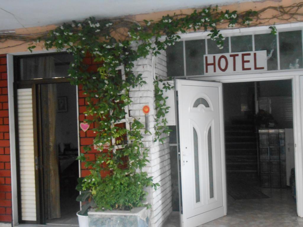 Hotel Germany Paralia Katerinis Ngoại thất bức ảnh