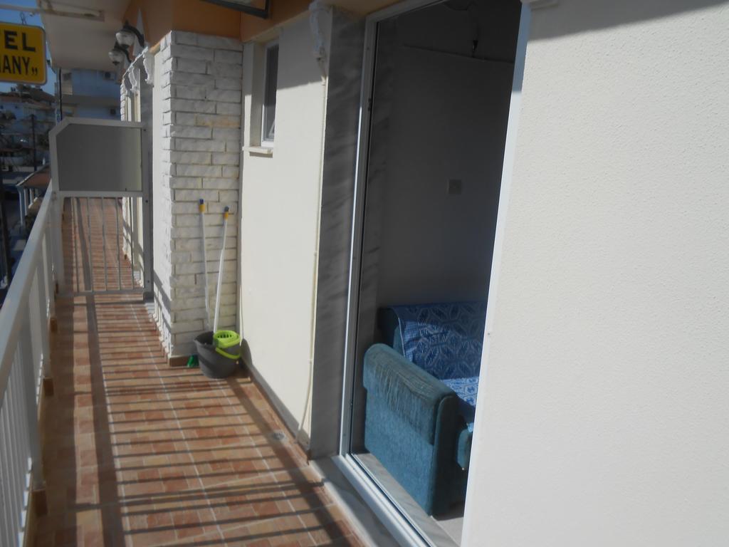 Hotel Germany Paralia Katerinis Ngoại thất bức ảnh